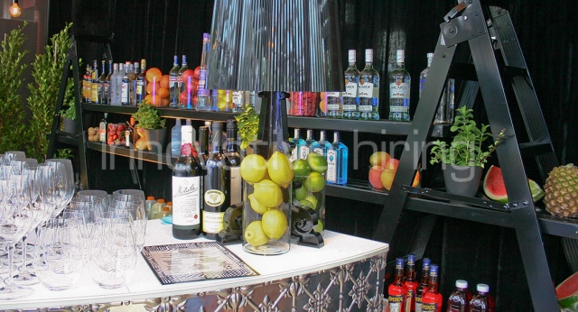 Features: Circular Pressed Metal Bar & Industrial Scaffold Shelving