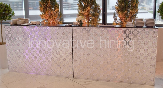 Features: Pressed Metal Bar