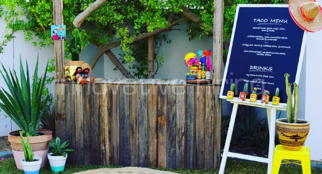 Features: Rustic Taco Stand