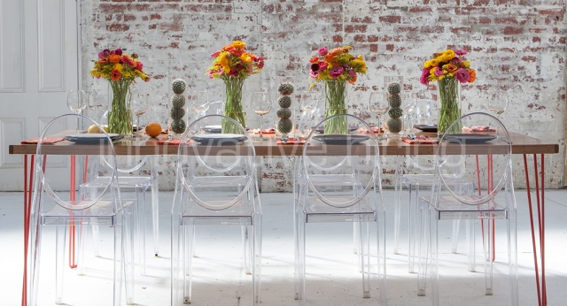 Features: Hairpin Dining Table with Victoria Ghost Chairs