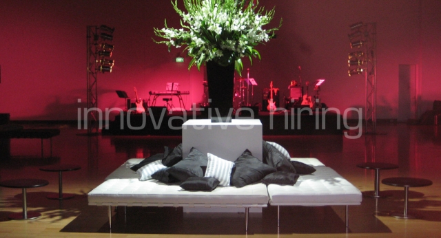Features: Barcelona Island Lounge