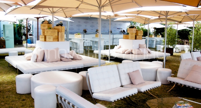 Features: Barcelona Island Lounges & Sofas